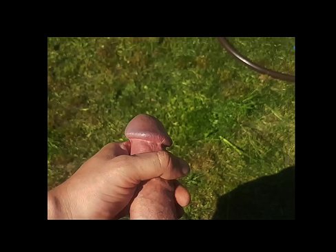 ❤️ Hottie se deja follar el coño rosa y se corre con un chorro en un jardín de verano Video de porno en es.doujin-sexy.ru ❌️