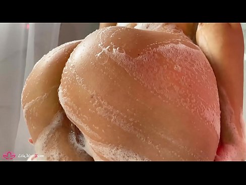 ❤️ Morena se masturba el coño con un vibrador hasta alcanzar un intenso orgasmo en la ducha Video de porno en es.doujin-sexy.ru ❌️